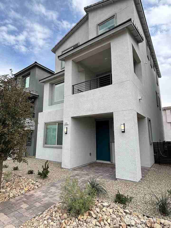 1505 Little Penguin St - Photo 5 of 26