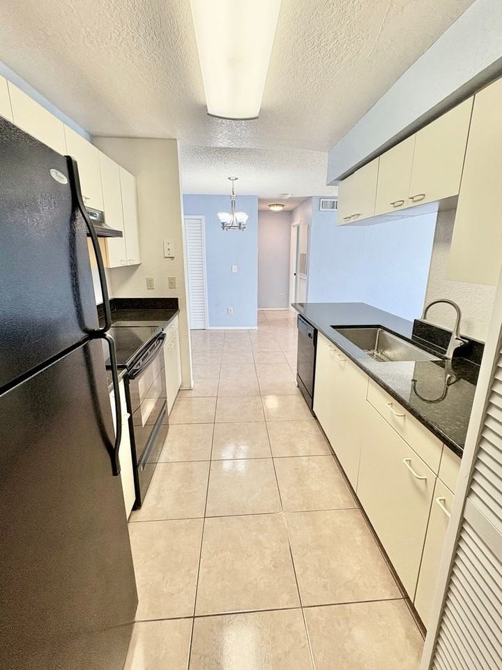 2550 N Alafaya Trl #6207 - Photo 3 of 18