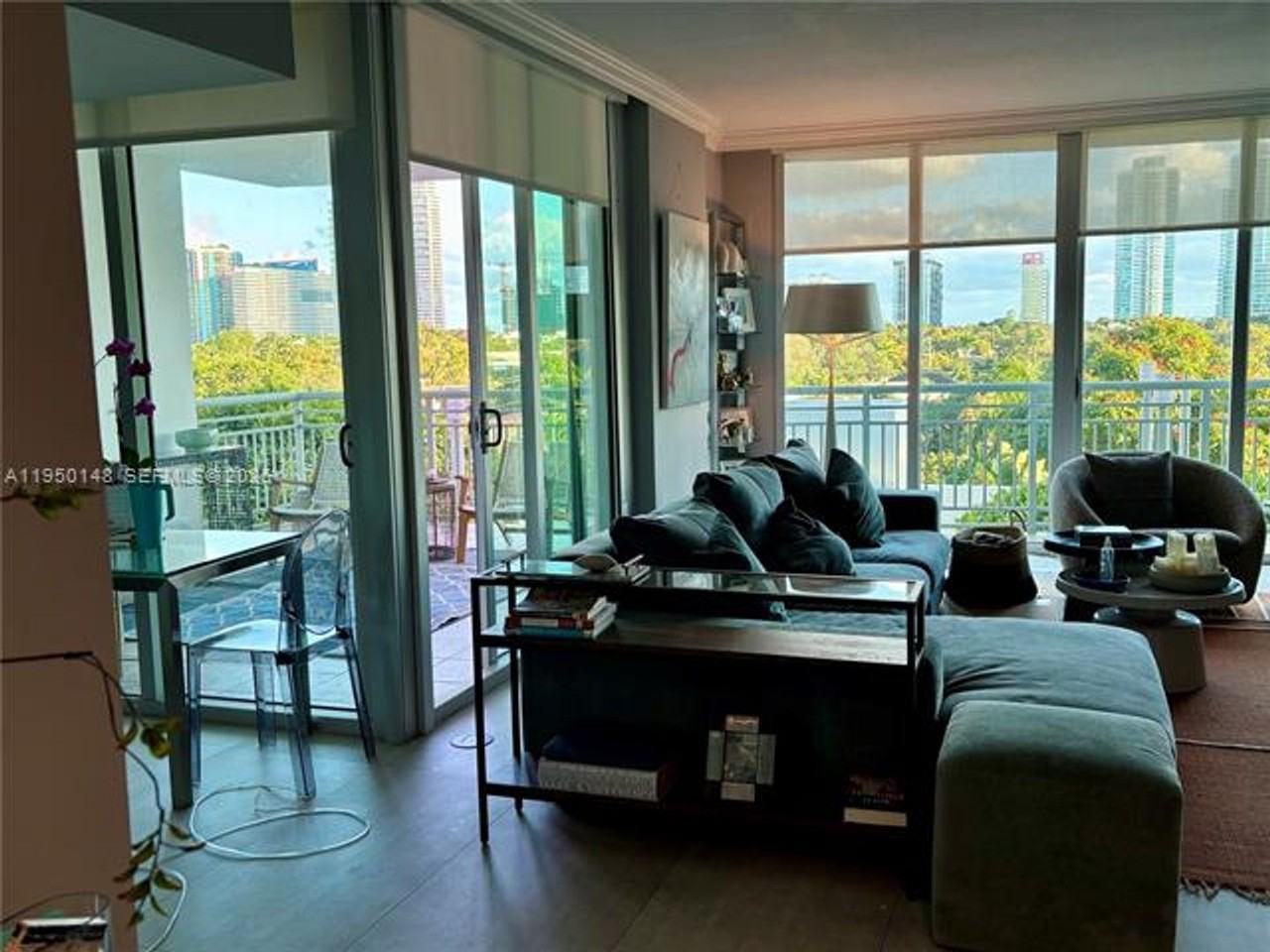 2021 Sw 3rd Ave #605 - Photo 4 of 10