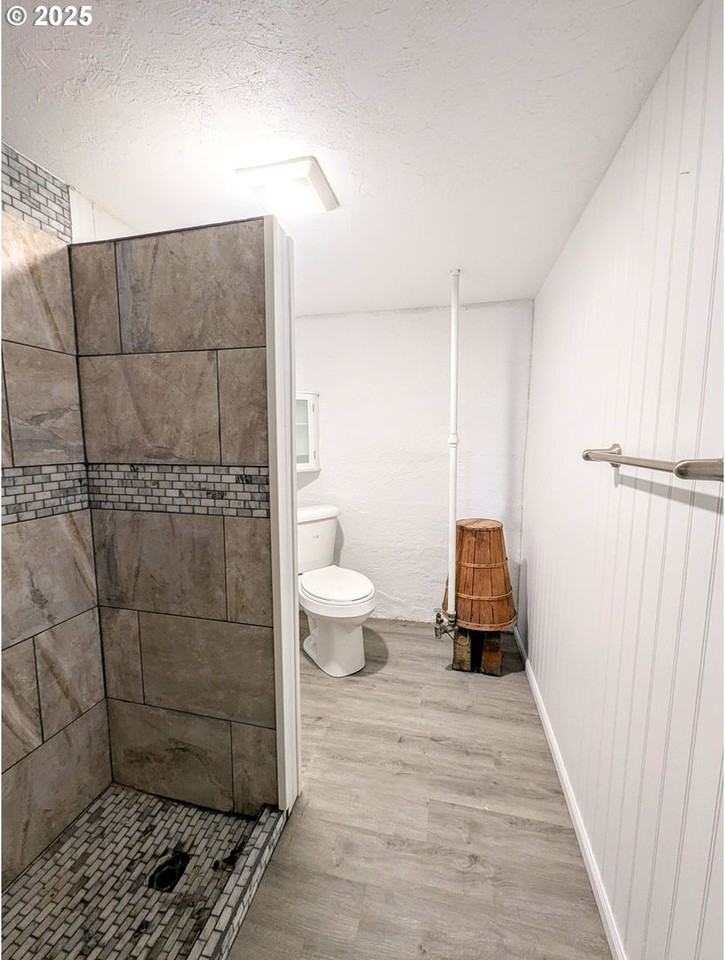 308 Adams Ave - Photo 2 of 19