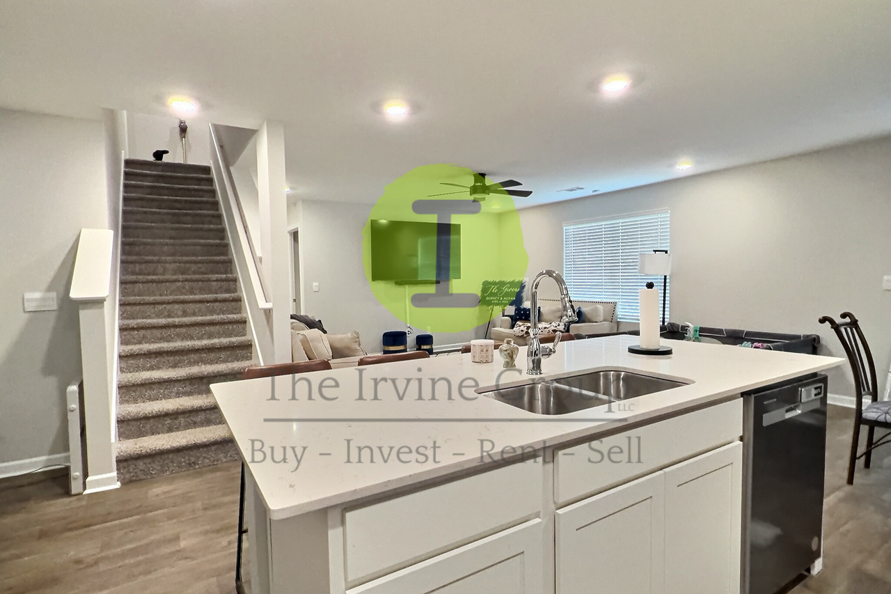 7700 Shaddix St - Photo 3 of 8