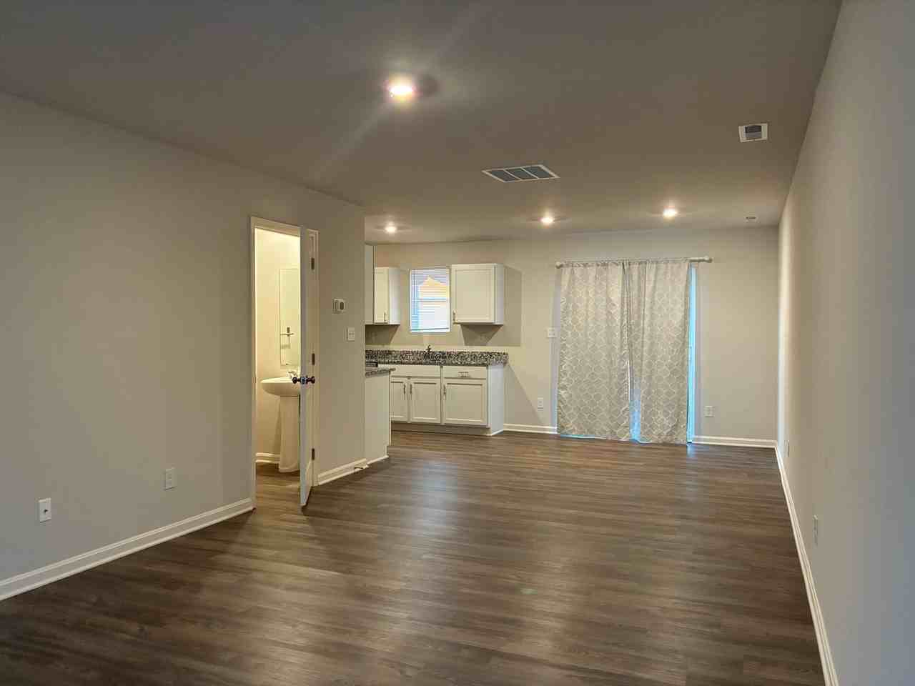 105 S Osprey Ct - Photo 4 of 50