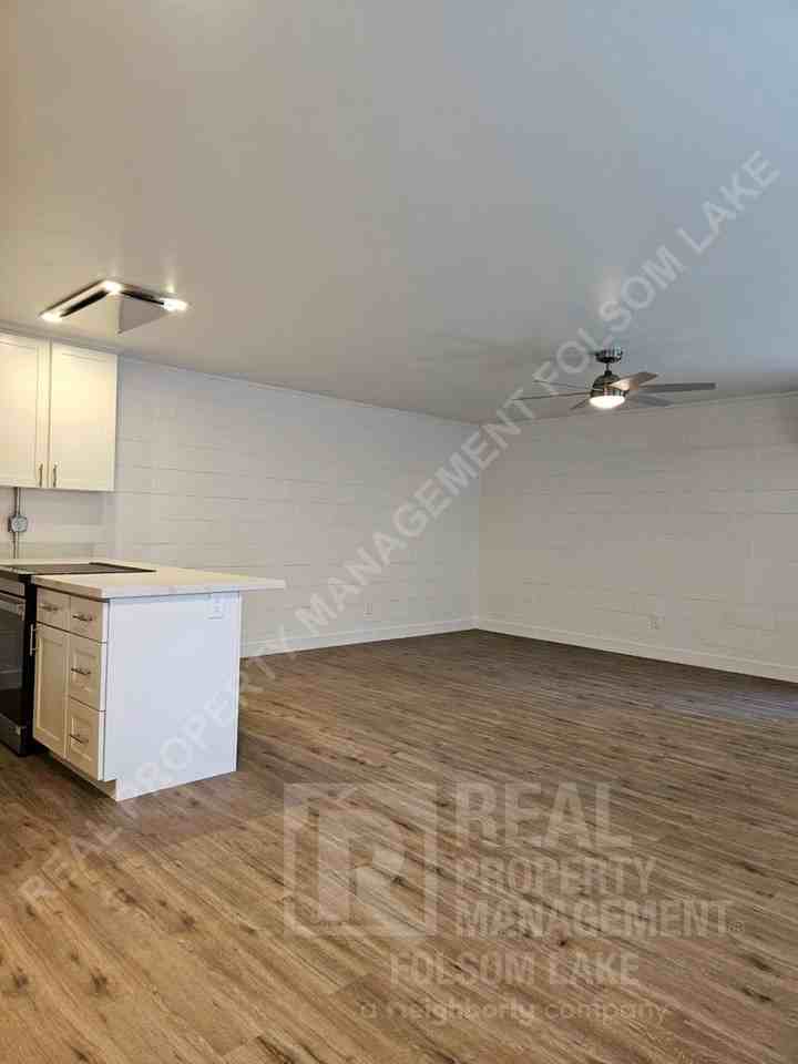 3049 1/2 Wiltse Rd - Photo 2 of 15