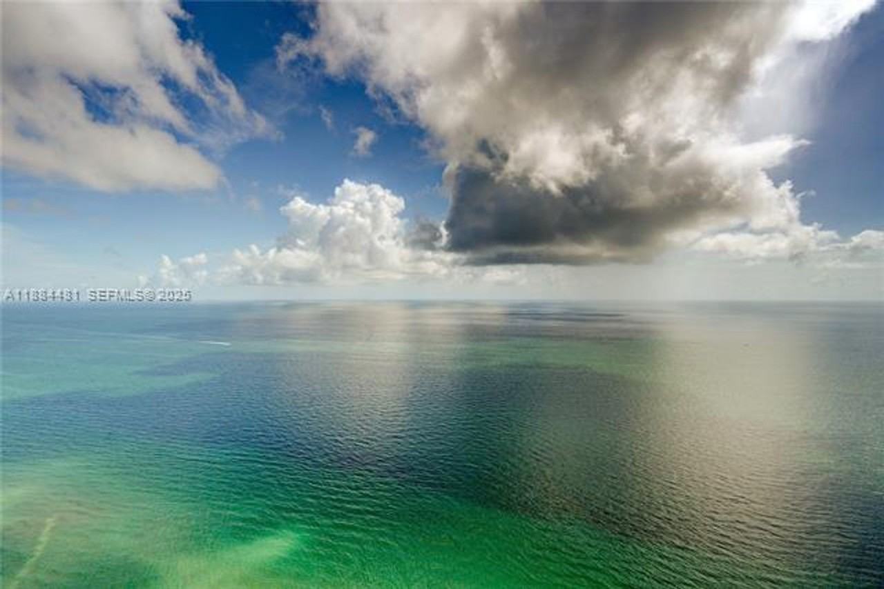 18501 18501 Collins Ave appt 5001 - Photo 4 of 26