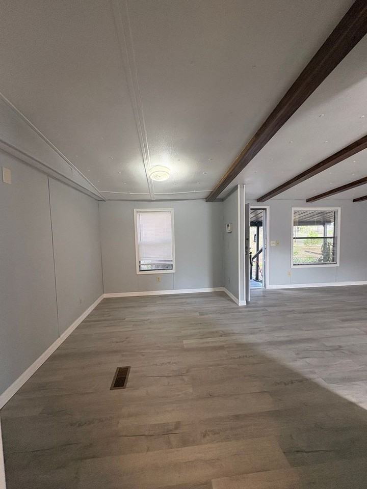 11640 County Road 579 - Photo 5 of 17