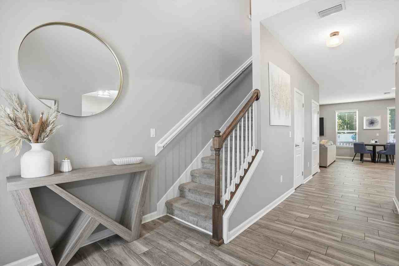 11520 Dunforth Cove Dr - Photo 3 of 35
