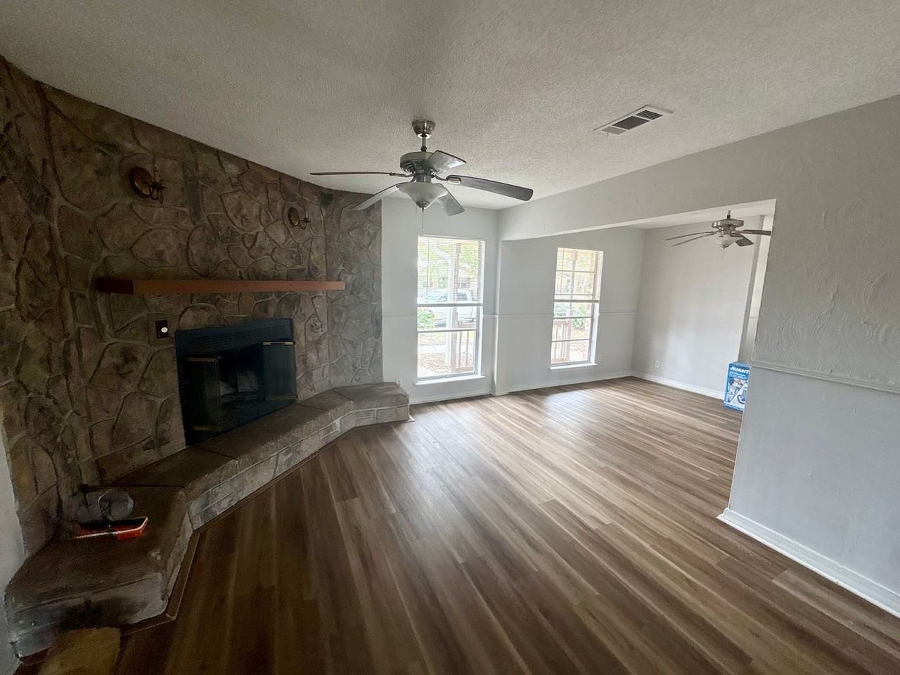 601 Spanish Acres Dr - Photo 4 of 5