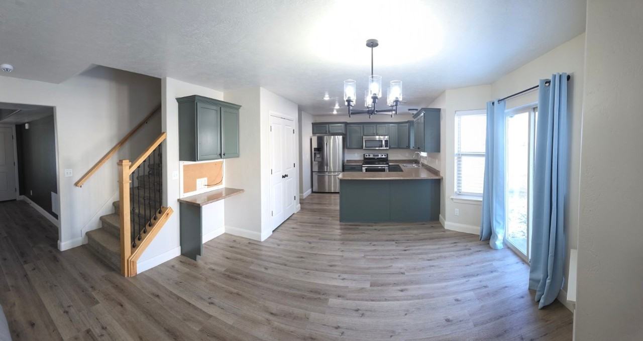 2280 W 960 S - Photo 7 of 34