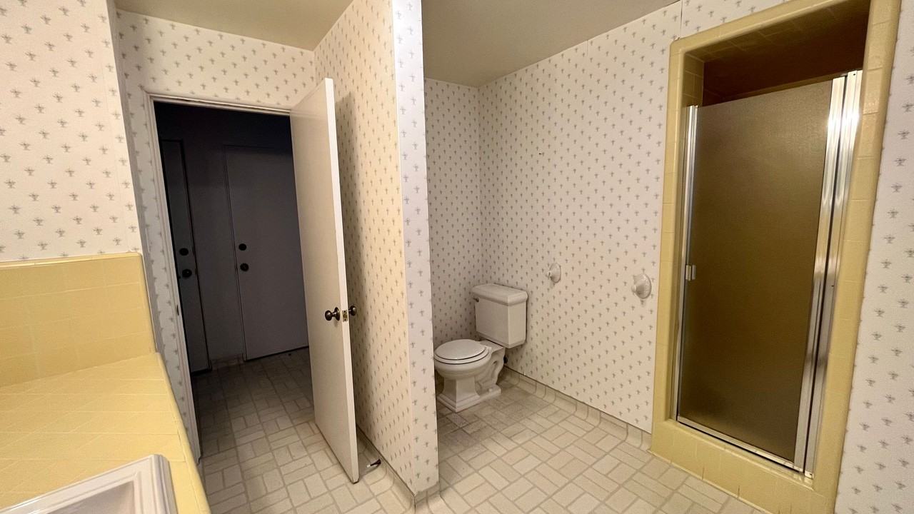 1632 Fredericks St - Photo 7 of 29