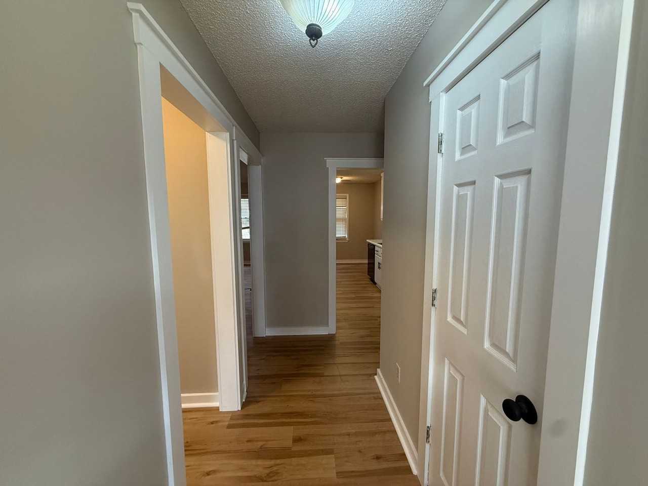 143 Hollington Dr Ne - Photo 4 of 14