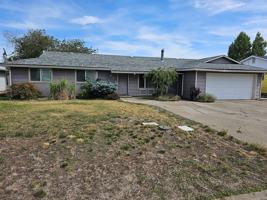 featured image of 211 Aquarius Way