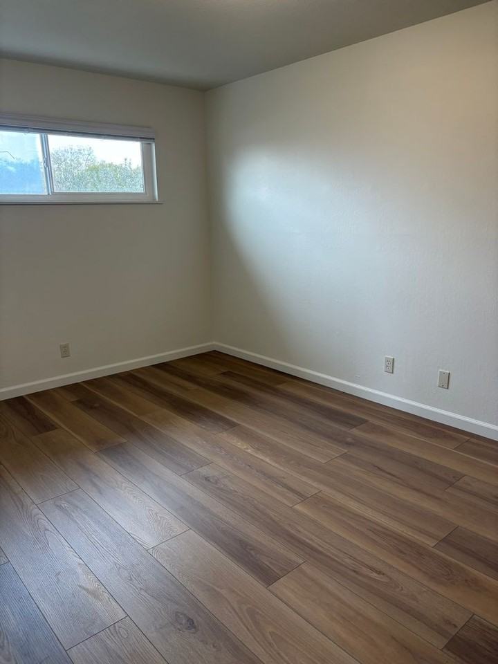 13 Alma Ct - Photo 5 of 9