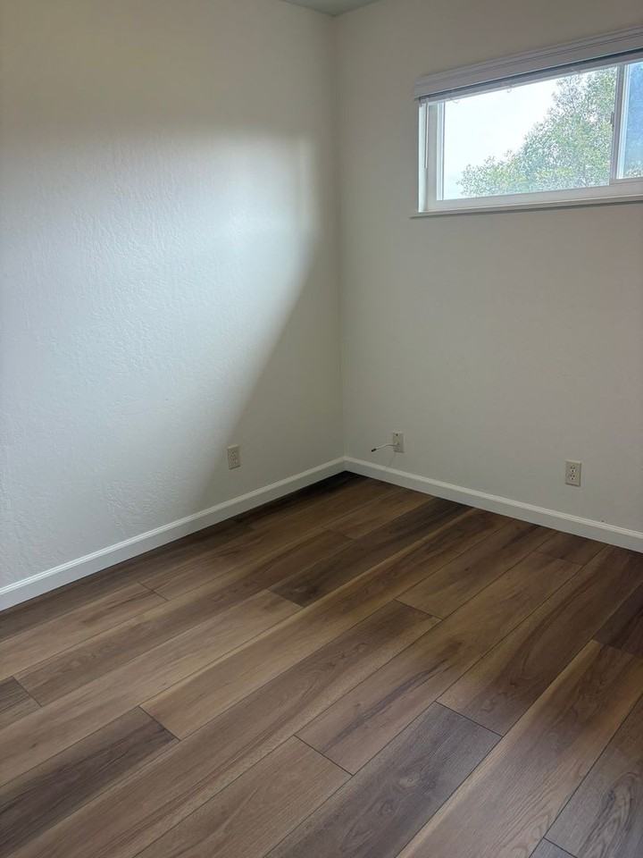 13 Alma Ct - Photo 7 of 9