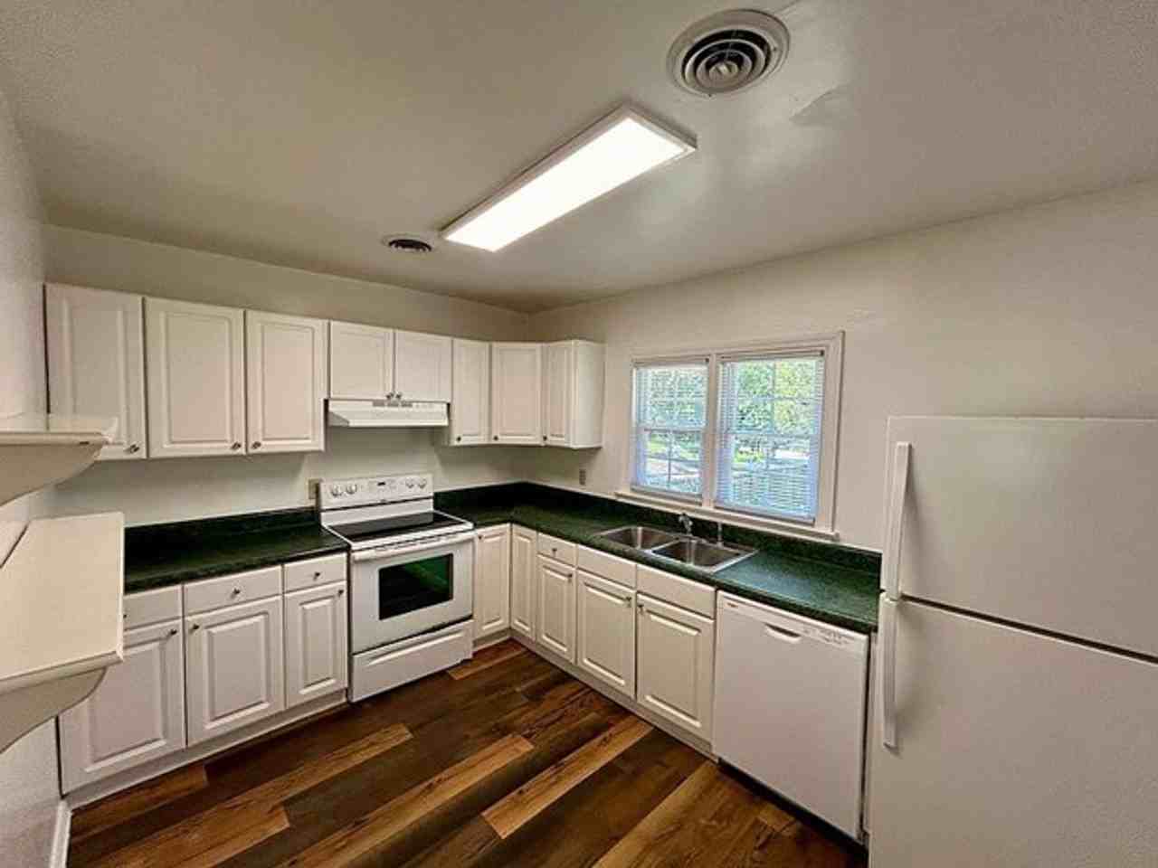 106 Indian Springs Rd - Photo 5 of 16