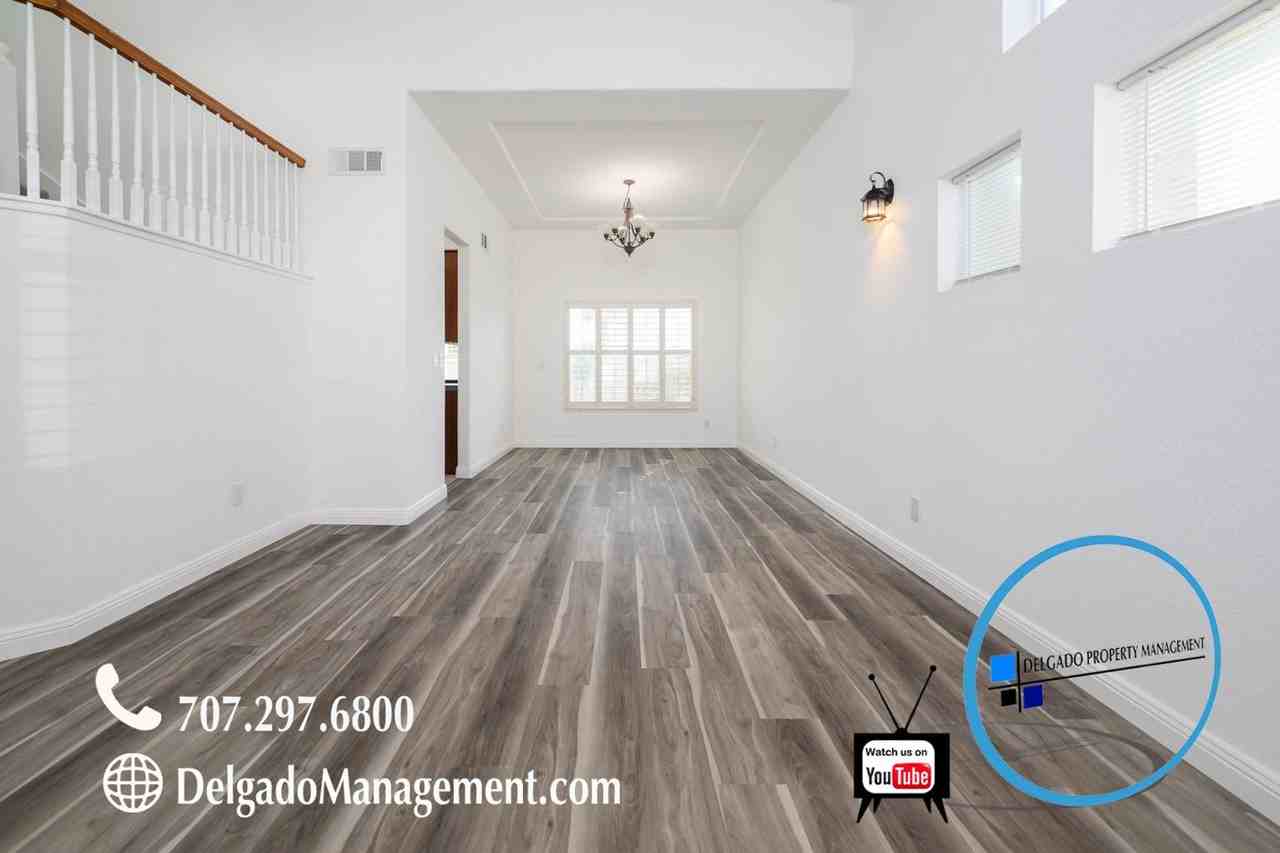 6429 Eagle Ridge Dr - Photo 3 of 39