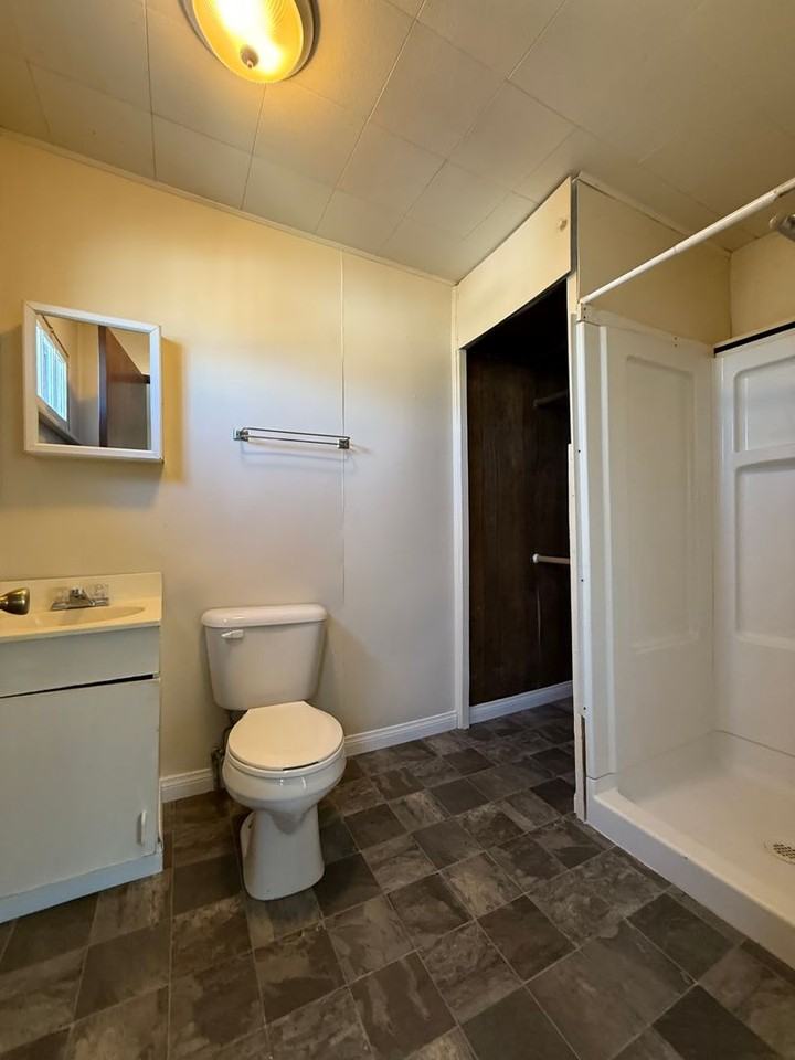 200 1/2 Fillmore St - Photo 6 of 6