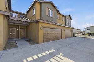 featured image of 43726 8th St E