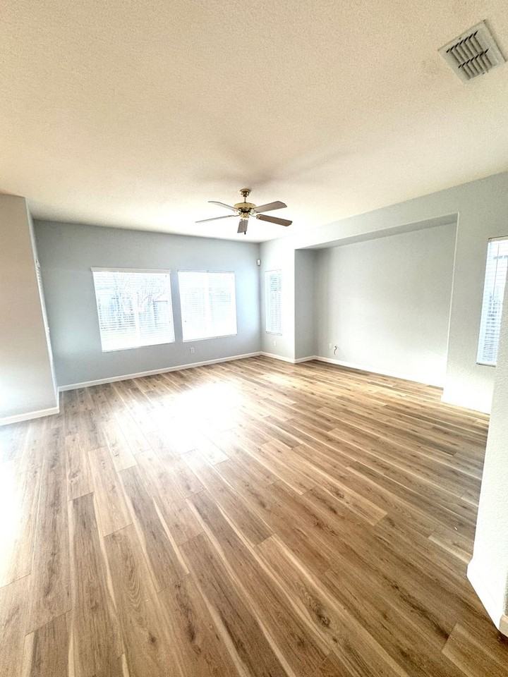 7960 Quaker Ridge Way - Photo 2 of 24