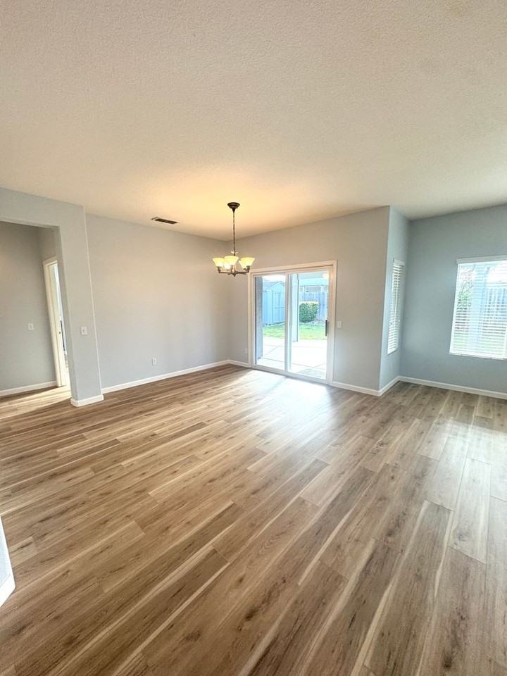 7960 Quaker Ridge Way - Photo 3 of 24