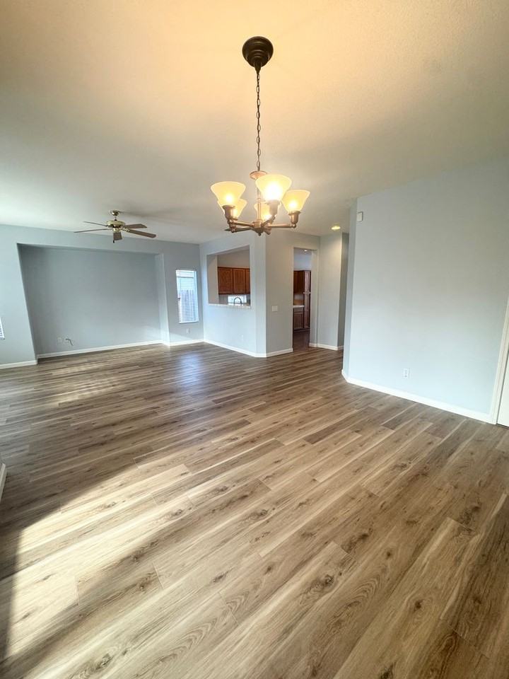 7960 Quaker Ridge Way - Photo 4 of 24