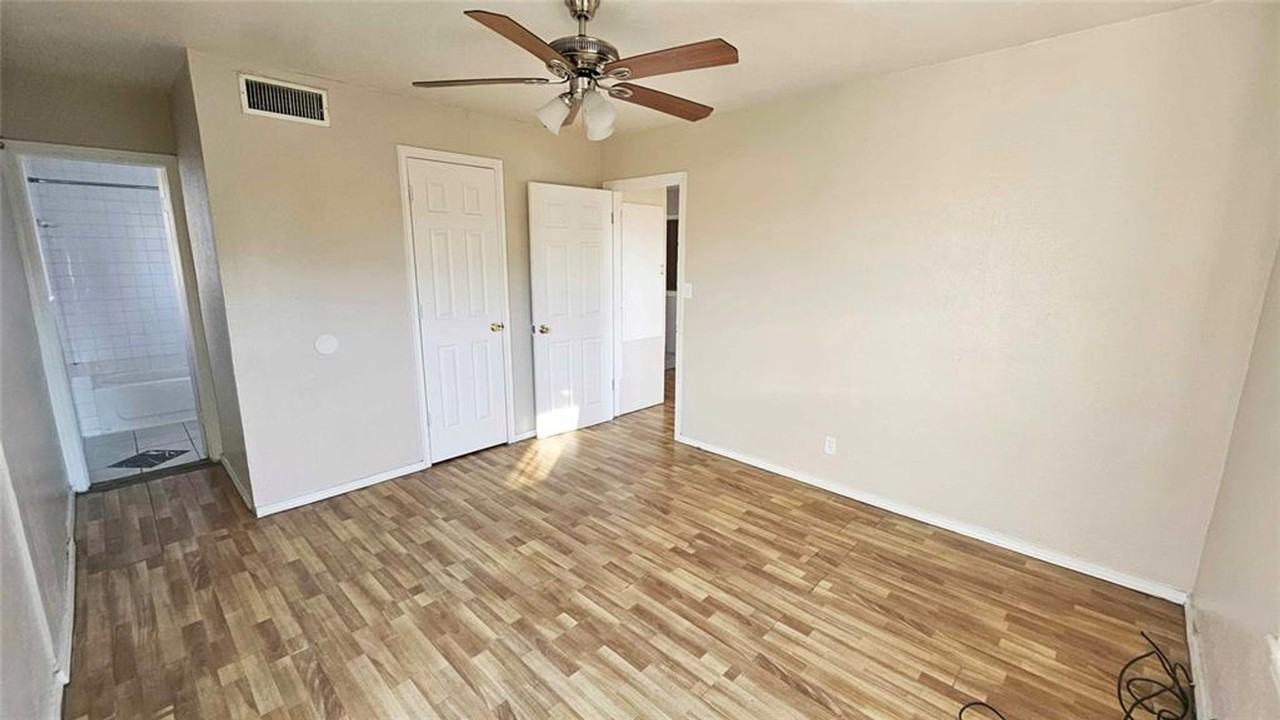 1133 N Purdue Ave - Photo 6 of 9