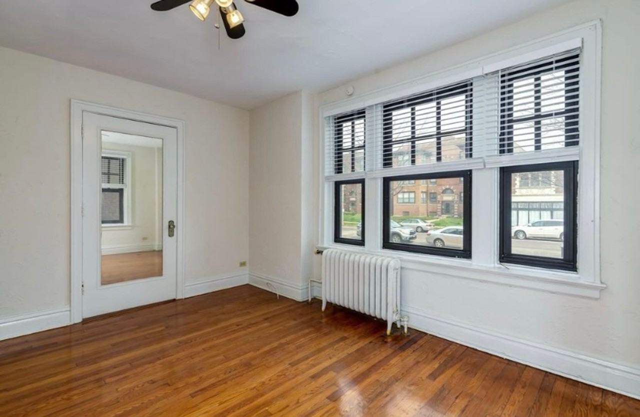 5616 Pershing Ave - Photo 5 of 18