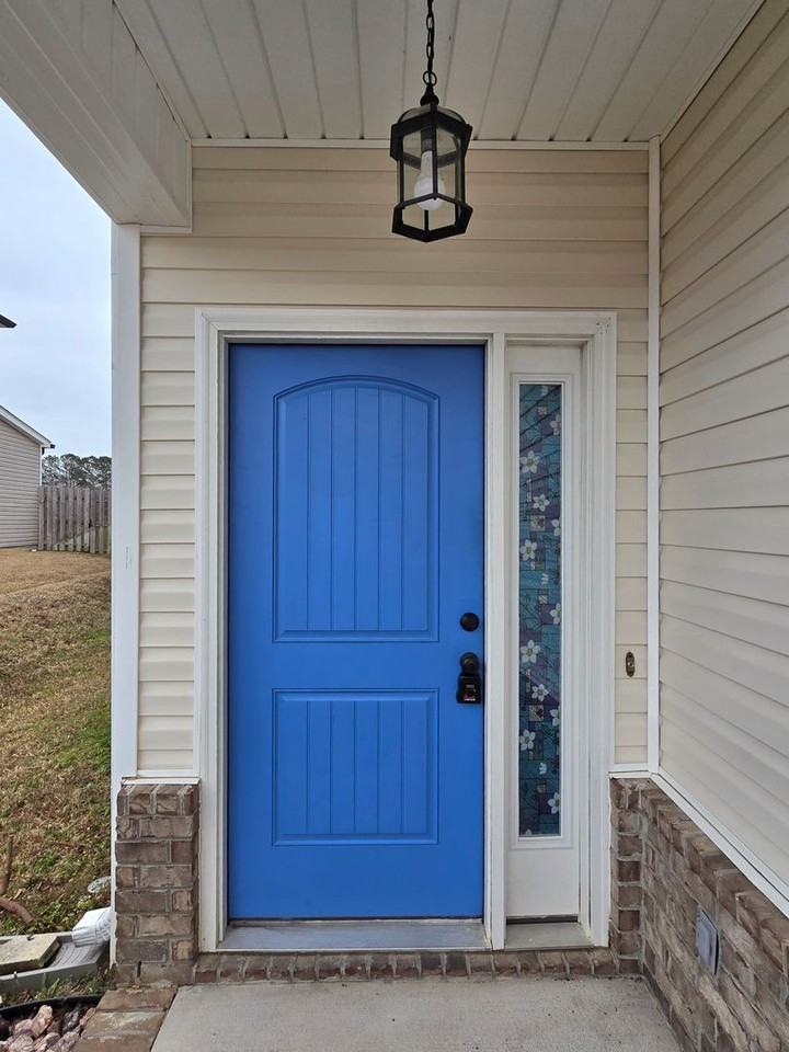 3222 Alexandria Dr - Photo 2 of 17