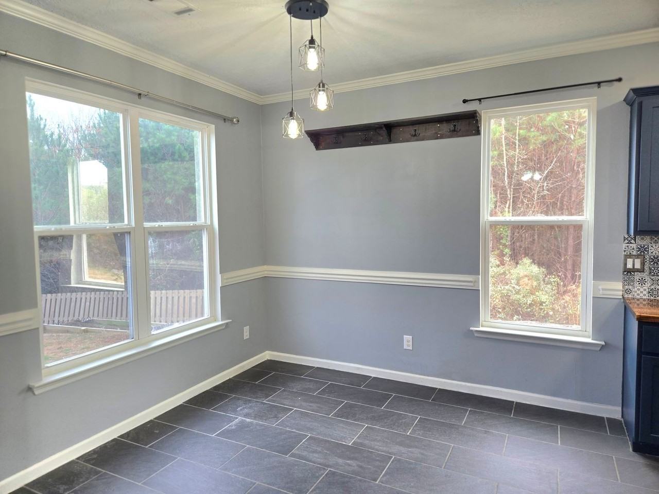 3222 Alexandria Dr - Photo 6 of 17