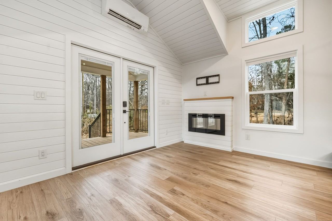 5102 Lazywood Ln - Photo 3 of 21