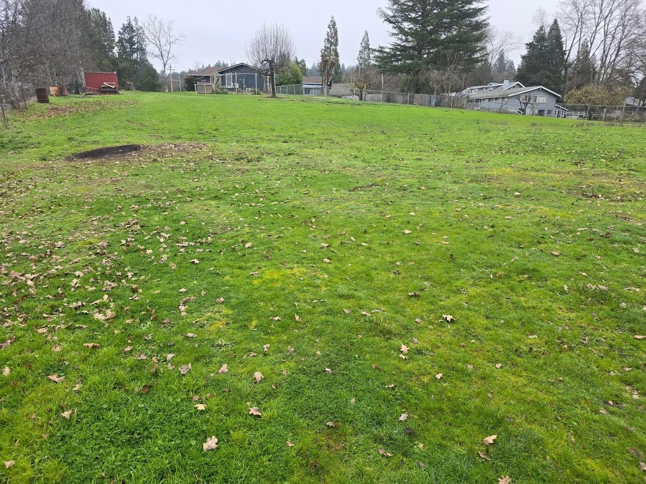 2085 Wolf Ln - Photo 2 of 27