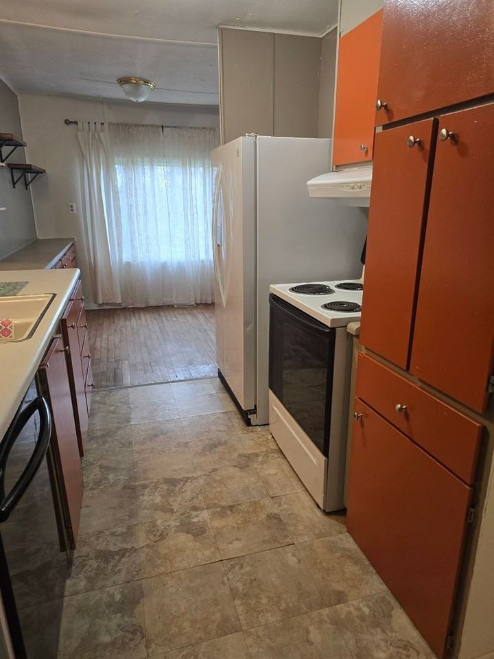 2085 Wolf Ln - Photo 6 of 27