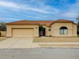 7659 E Park View Dr - Photo 1 of 1