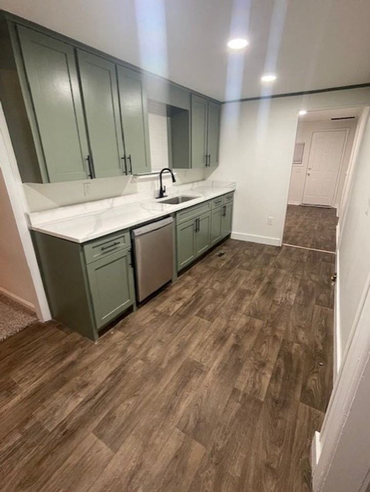 718 I St Nw - Photo 3 of 9