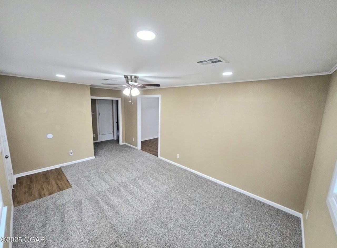 927 K St Nw - Photo 2 of 12