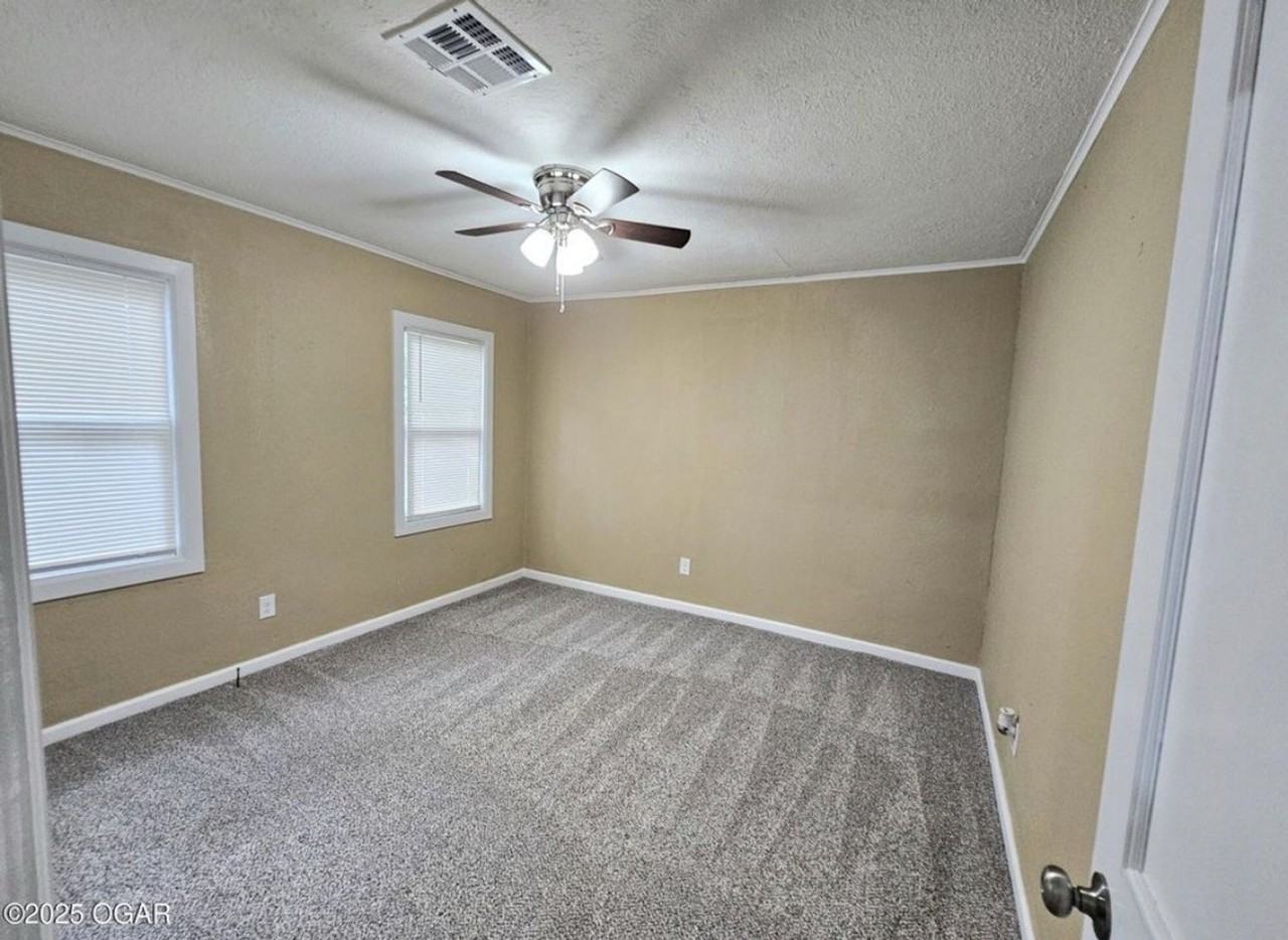 927 K St Nw - Photo 7 of 12