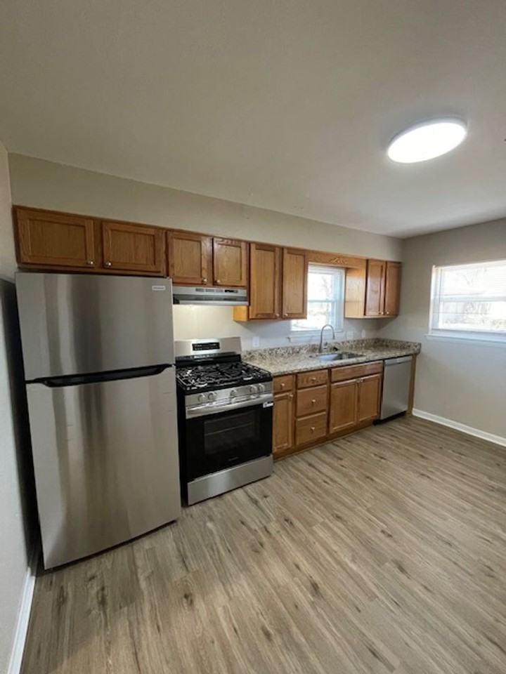 708 O St Nw - Photo 3 of 7