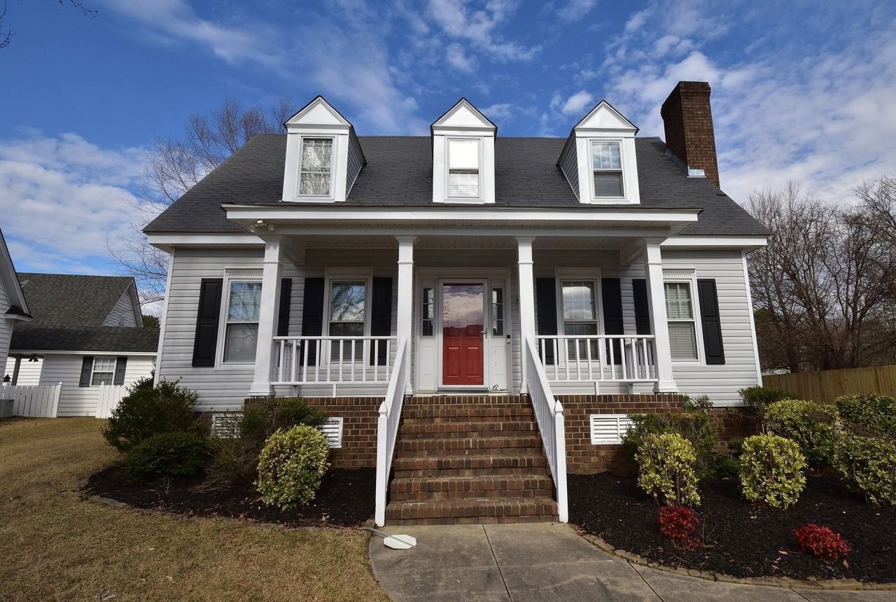 3924 Hampton Dr - Photo 2 of 22