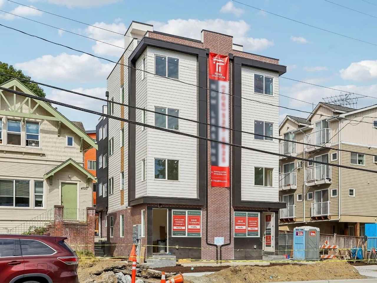 New Construction | 8BR / 4BA Student Housing | Semi - Photo 2 of 9