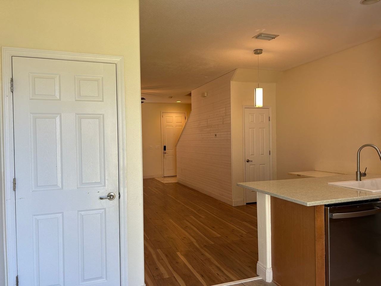 6706 47th St N - Photo 6 of 17