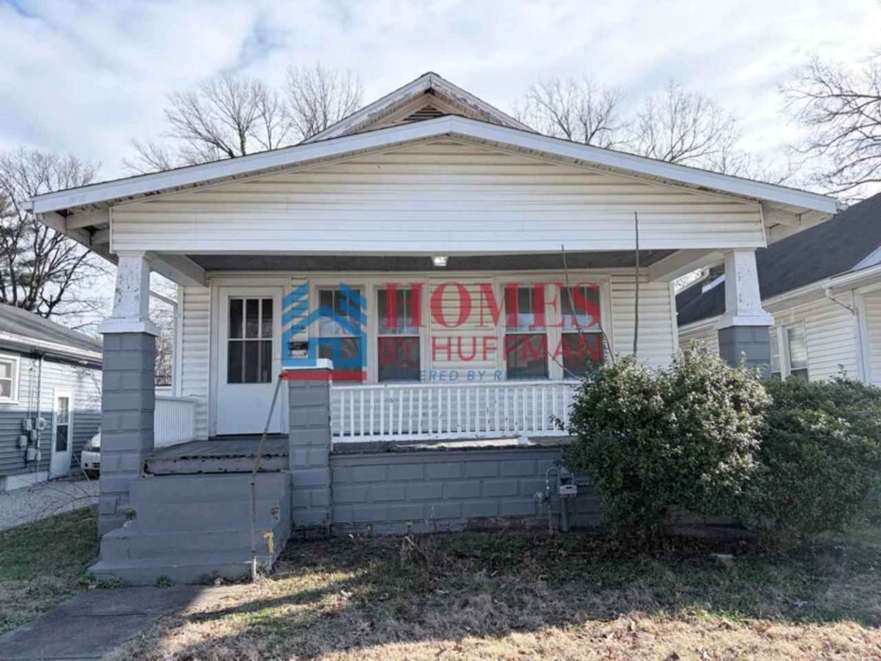 1116 Marshall Ave - Photo 2 of 14