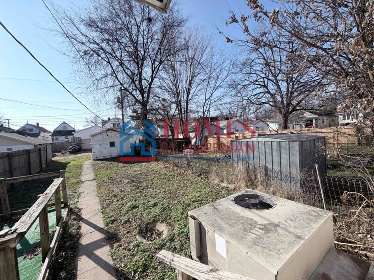 2606 W Illinois St - Photo 3 of 16