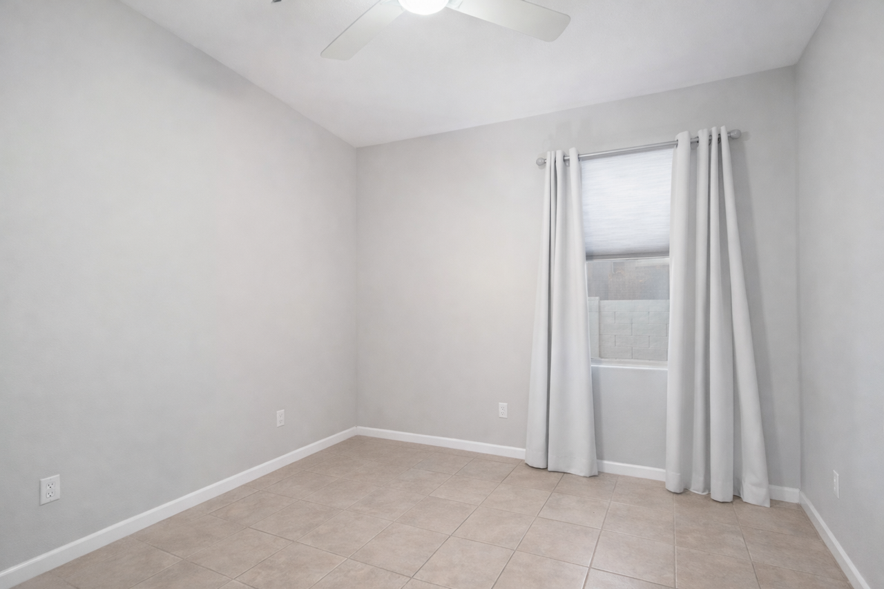 272 W Satinka Dr - Photo 6 of 11