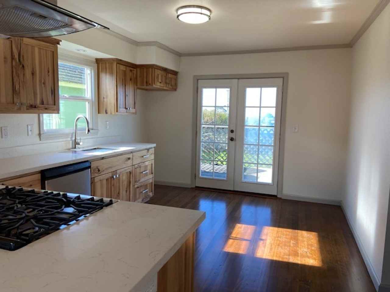 3704 Soule St - Photo 3 of 22