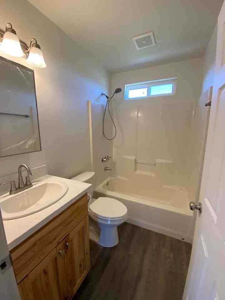 3704 Soule St - Photo 4 of 22