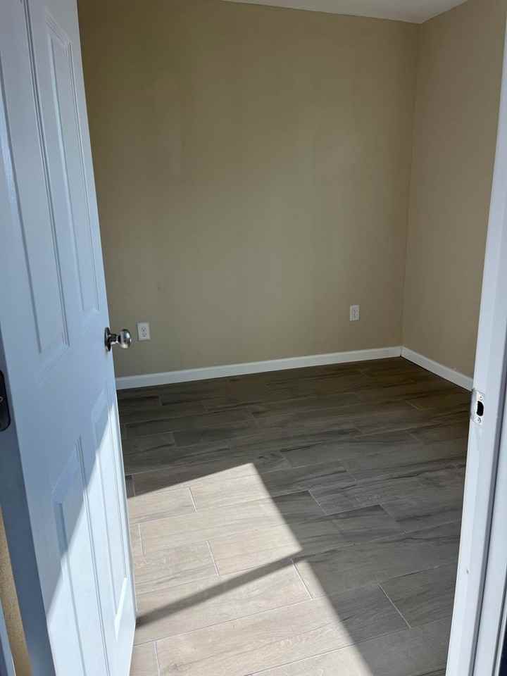 5033 Hallmark St - Photo 7 of 7