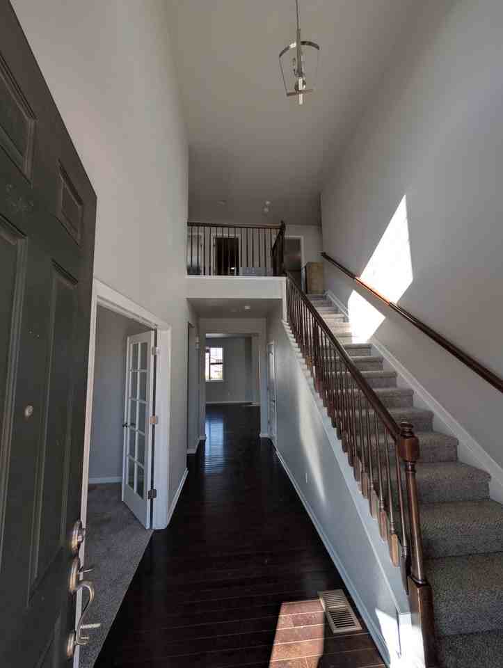 22441 E Chenango Dr - Photo 2 of 40