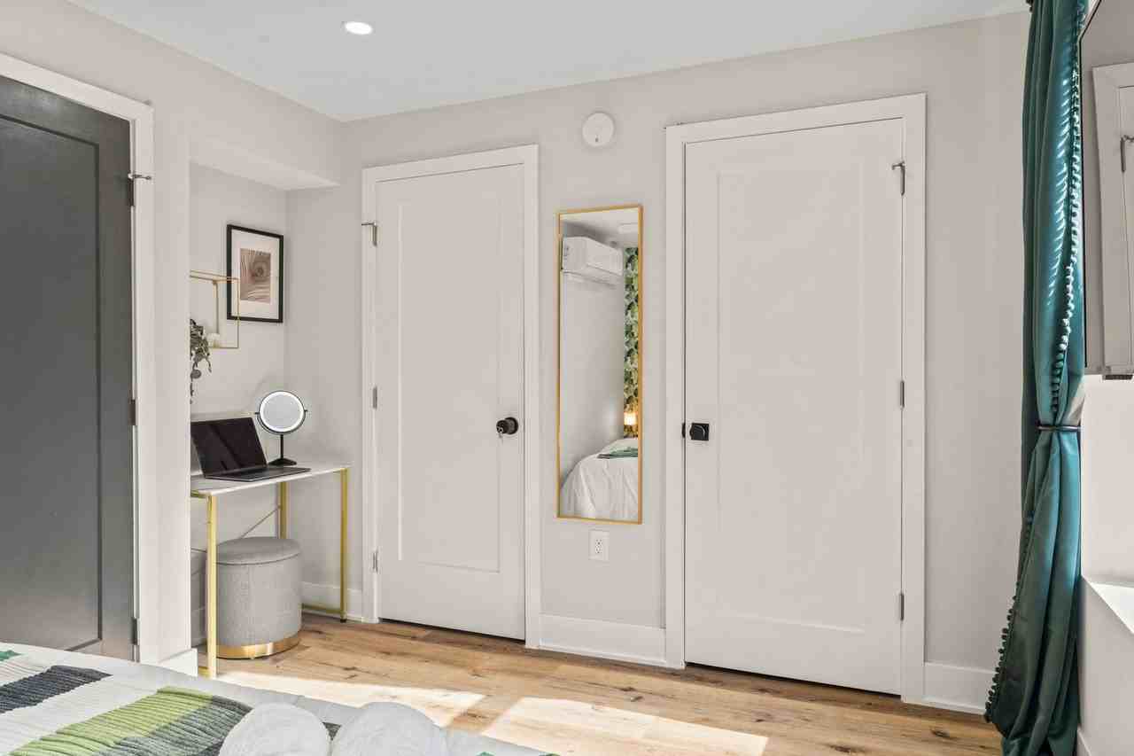 1334 E Passyunk Ave - Photo 5 of 19