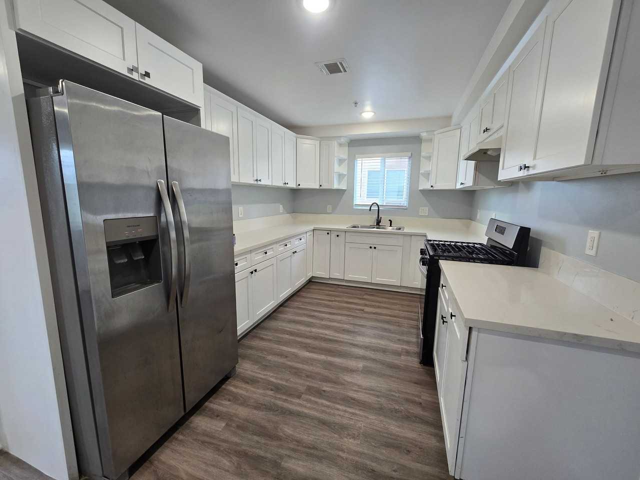 3527 Percy St - Photo 6 of 24