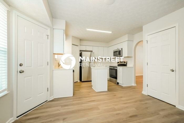 3289 Kady Ln - Photo 7 of 19