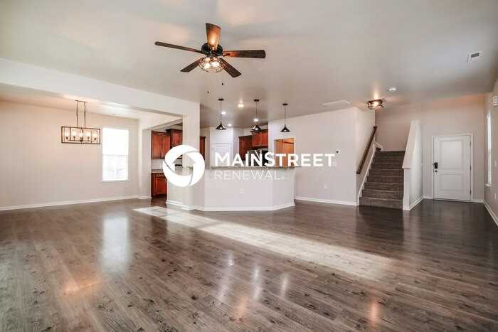 250 Hawksbill Dr - Photo 4 of 18